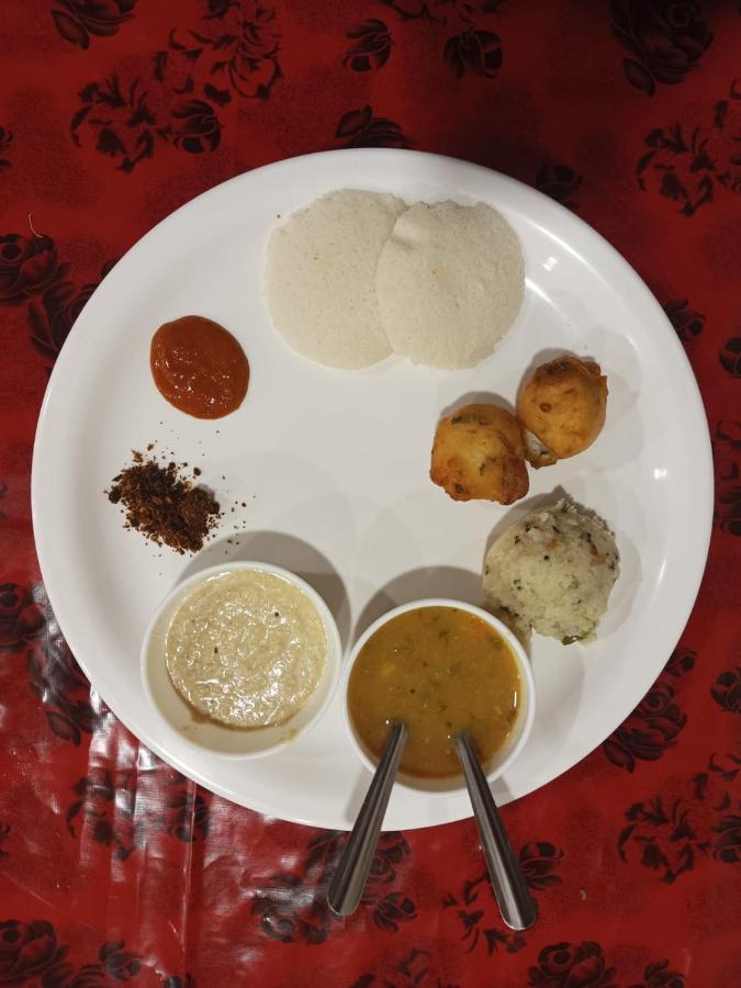 Alexa Home Stay Tirupati Exteriér fotografie